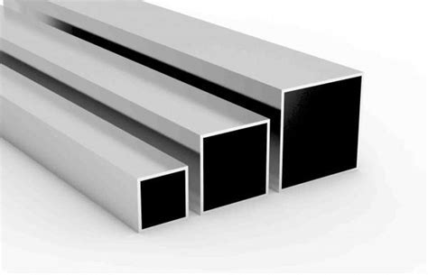 ¿Cómo se calcula la resistencia de un tubo cuadrado de aluminio?